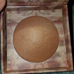 Urban Decay Illuminated Highlighter